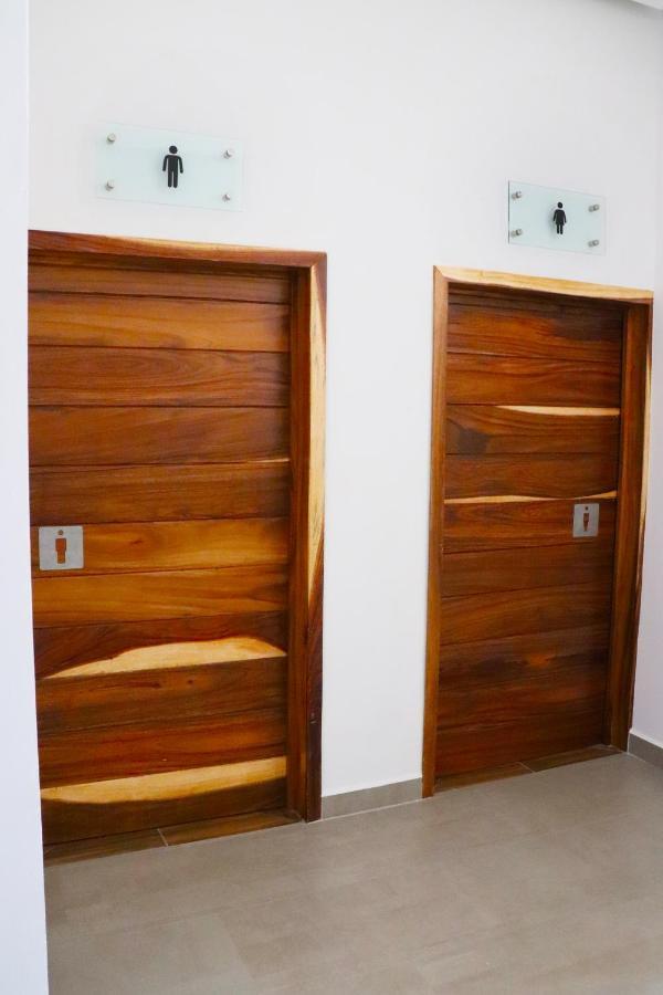 Hotel Bugari Aeropuerto Guadalajara Las Pintas Zewnętrze zdjęcie
